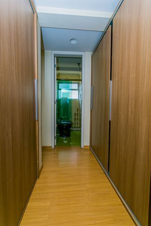 Image 17 - 229835
