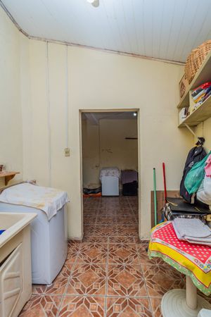 Image 50 - 229841
