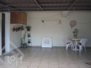 Image 4 - 229942