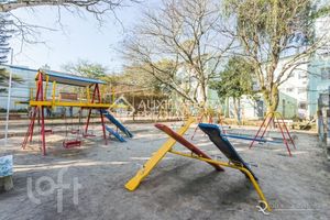 Image 9 - 229952