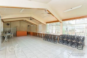 Image 15 - 229952