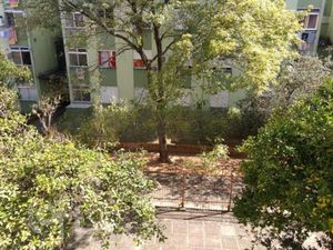 Image 15 - 229957