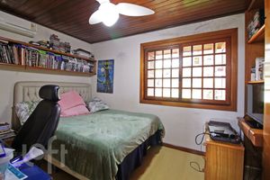 Image 42 - 229962