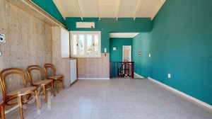 Image 37 - 229982