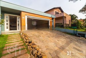 Image 30 - 229990