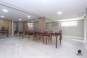 Image 34 - 230063