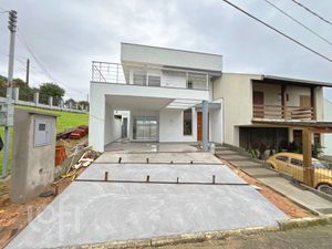 Image 29 - 230234