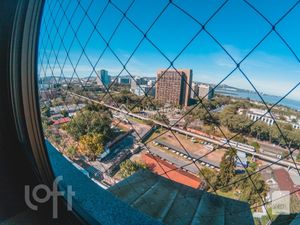 Image 23 - 230543