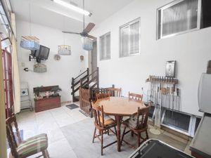 Image 20 - 230546