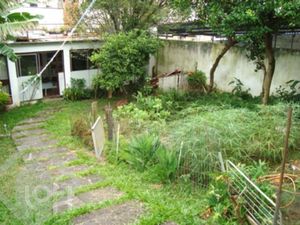 Image 19 - 230585