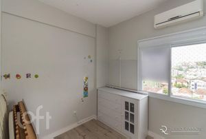 Image 4 - 230785