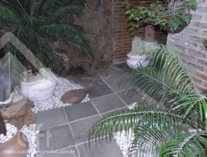 Image 5 - 230795