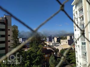 Image 11 - 231000