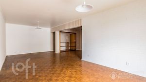 Image 31 - 231156