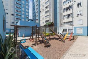 Image 39 - 231218