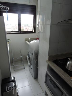 Image 33 - 231448