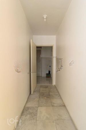 Image 16 - 232032