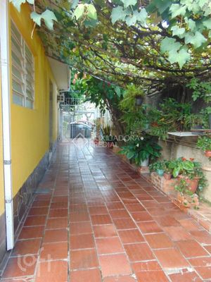 Image 1 - 232112