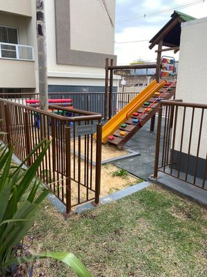 Image 15 - 232147
