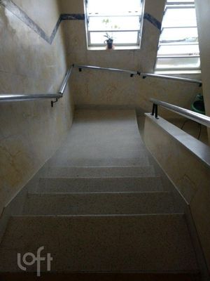 Image 13 - 232180