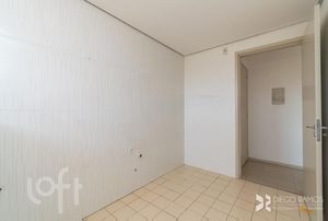 Image 13 - 232338
