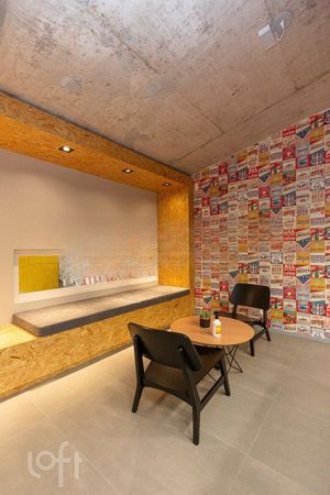 Image 30 - 232357