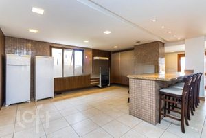 Image 37 - 232475