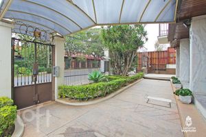 Image 18 - 232542