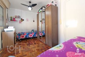 Image 11 - 232632