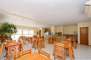 Image 30 - 232713