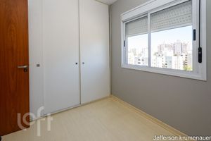Image 20 - 232713