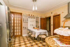Image 33 - 232780