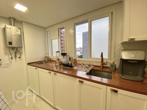 Image 5 - 232828