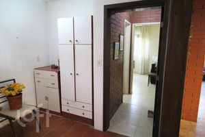 Image 12 - 232869