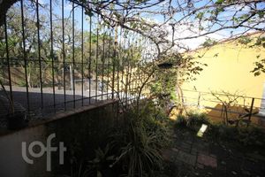 Image 23 - 232869