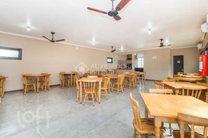 Image 33 - 232930