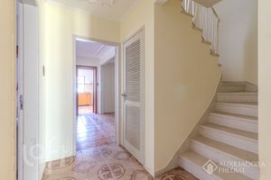 Image 31 - 233079