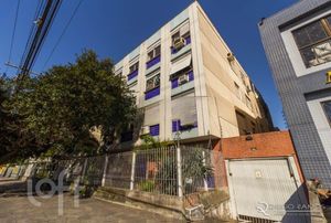Image 33 - 233231