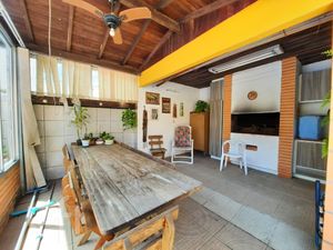 Image 47 - 233244