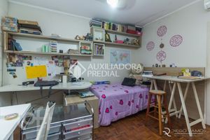 Image 31 - 233273