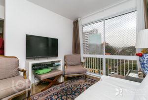 Image 32 - 233339