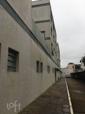 Image 24 - 233393