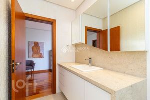Image 34 - 233436