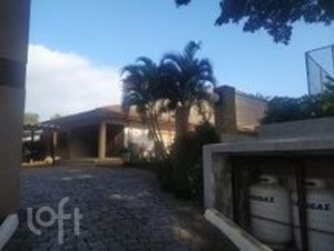 Image 33 - 233653