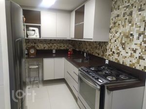 Image 22 - 233653
