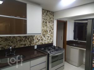 Image 20 - 233653