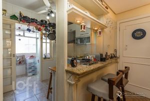 Image 10 - 233893