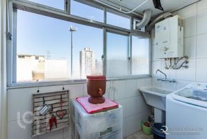 Image 14 - 233893