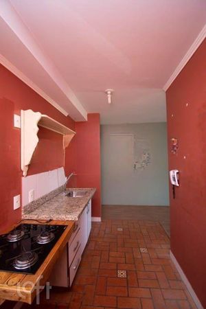 Image 17 - 233942