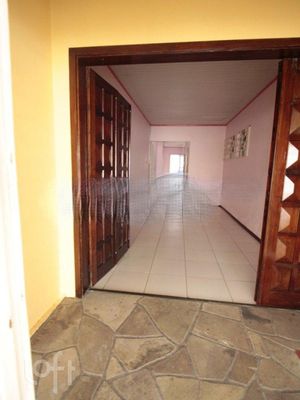 Image 19 - 234025